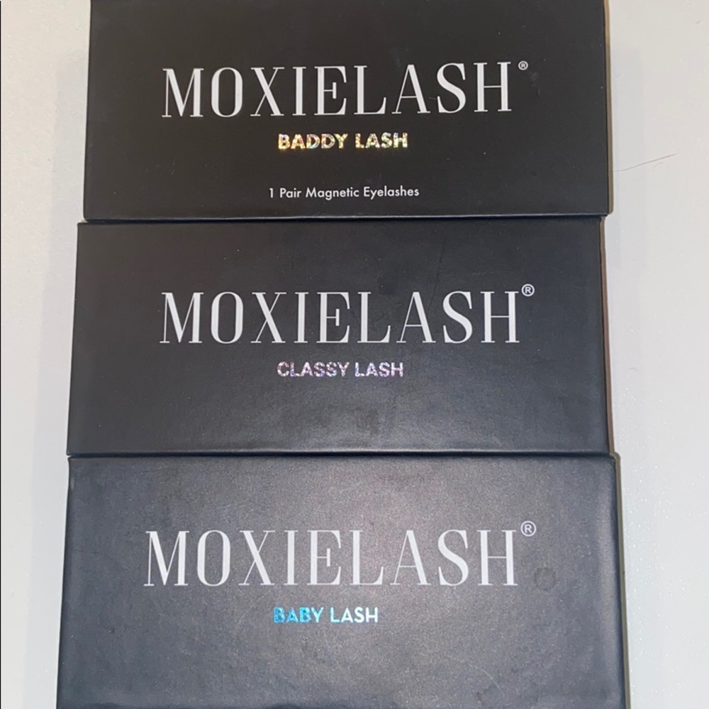Moxie lashes